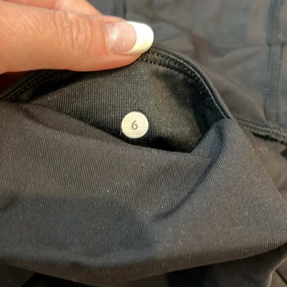 Lululemon High-Rise 2” Shorts - Picture 3 of 3